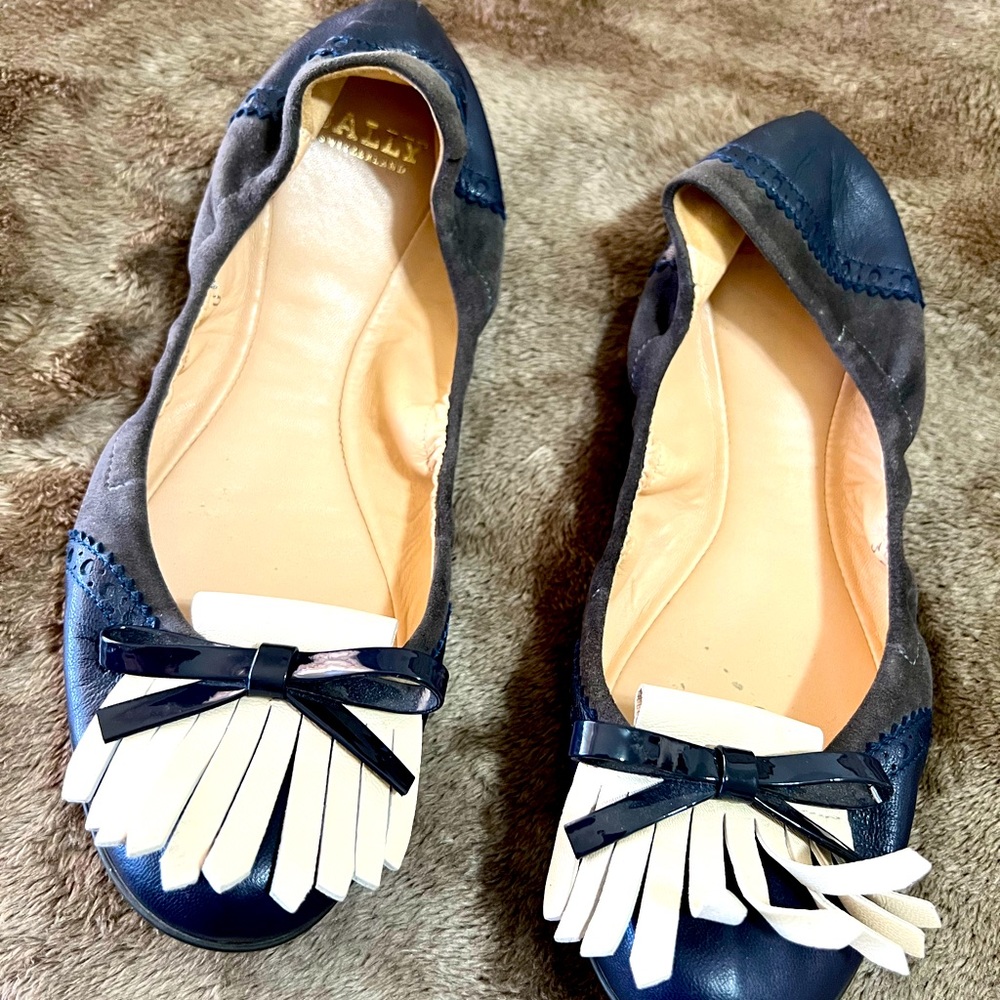 Bally ballerina flats. Womens Size 5